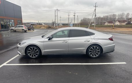 Hyundai Sonata VIII, 2019 год, 2 200 000 рублей, 2 фотография