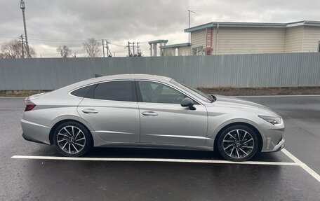 Hyundai Sonata VIII, 2019 год, 2 200 000 рублей, 3 фотография