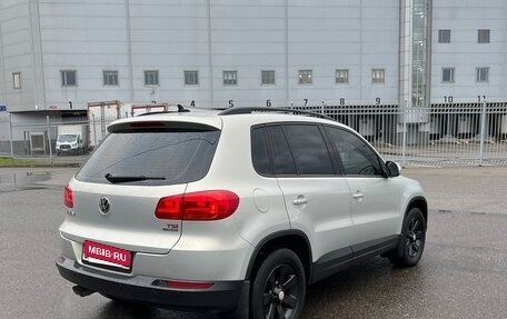Volkswagen Tiguan I, 2013 год, 990 000 рублей, 3 фотография