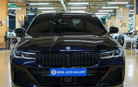 BMW 5 серия, 2022 год, 5 990 000 рублей, 3 фотография