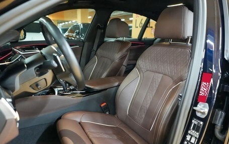 BMW 5 серия, 2022 год, 5 990 000 рублей, 10 фотография