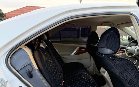 Toyota Camry, 2008 год, 1 150 000 рублей, 26 фотография