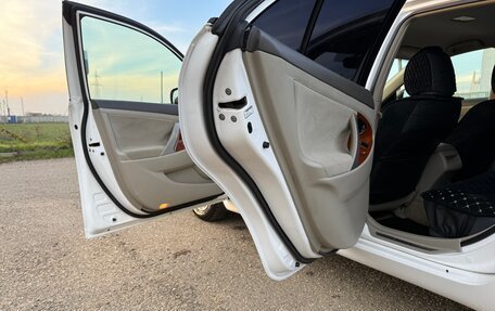 Toyota Camry, 2008 год, 1 150 000 рублей, 22 фотография