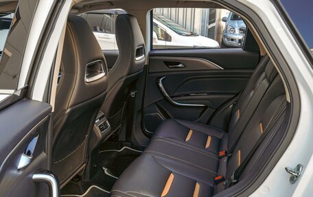 FAW Bestune T77, 2022 год, 1 890 000 рублей, 11 фотография