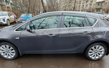 Opel Astra J, 2012 год, 950 000 рублей, 3 фотография