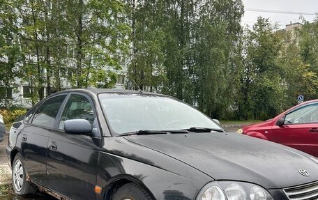 Toyota Avensis III рестайлинг, 1998 год, 280 000 рублей, 4 фотография