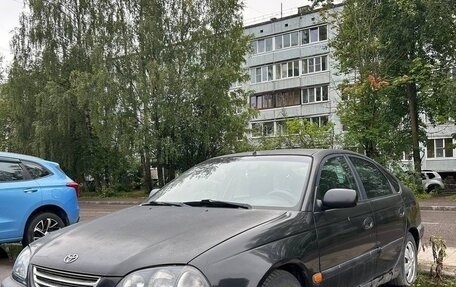 Toyota Avensis III рестайлинг, 1998 год, 280 000 рублей, 3 фотография