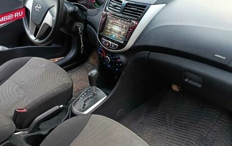 Hyundai Solaris II рестайлинг, 2014 год, 1 199 000 рублей, 4 фотография