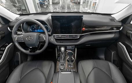 Toyota Highlander, 2025 год, 6 150 000 рублей, 8 фотография