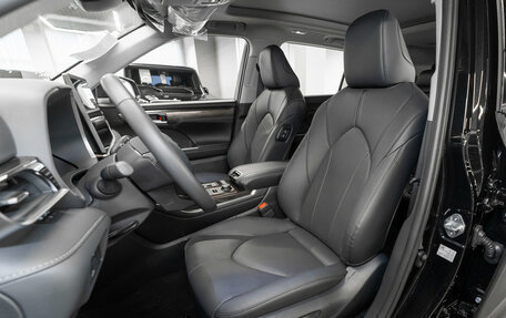 Toyota Highlander, 2025 год, 6 150 000 рублей, 9 фотография