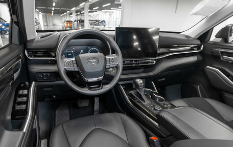 Toyota Highlander, 2025 год, 6 150 000 рублей, 7 фотография