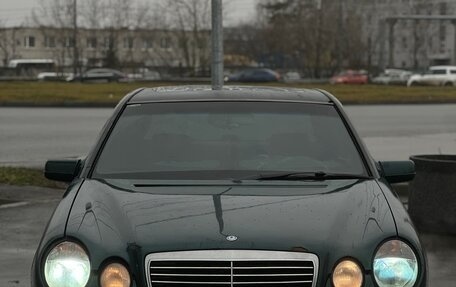 Mercedes-Benz E-Класс, 1996 год, 499 000 рублей, 3 фотография