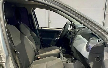 Renault Duster I рестайлинг, 2019 год, 1 250 000 рублей, 15 фотография