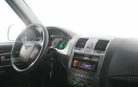 ЛуАЗ Patriot, 2016 год, 765 000 рублей, 9 фотография