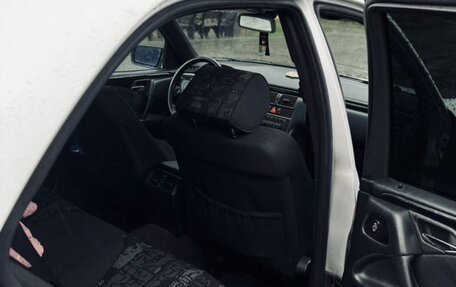 Mercedes-Benz E-Класс, 1997 год, 420 000 рублей, 7 фотография