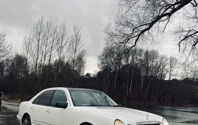 Mercedes-Benz E-Класс, 1997 год, 420 000 рублей, 1 фотография