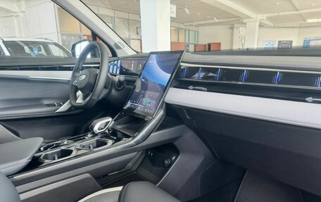 Geely Atlas, 2025 год, 3 917 190 рублей, 9 фотография