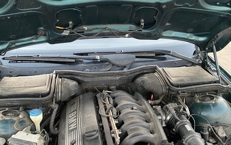 BMW 5 серия, 1997 год, 750 000 рублей, 11 фотография