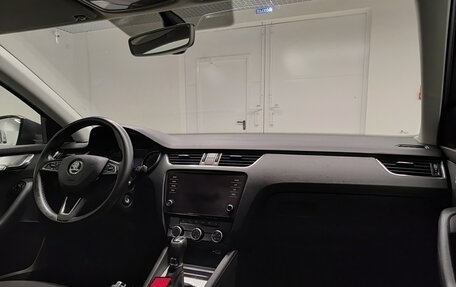 Skoda Octavia, 2019 год, 1 928 000 рублей, 15 фотография