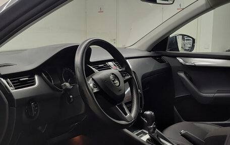 Skoda Octavia, 2019 год, 1 928 000 рублей, 20 фотография