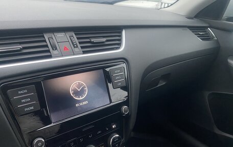 Skoda Octavia, 2019 год, 1 950 000 рублей, 8 фотография