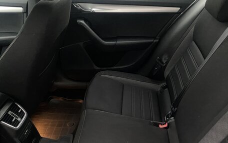 Skoda Octavia, 2019 год, 1 950 000 рублей, 13 фотография