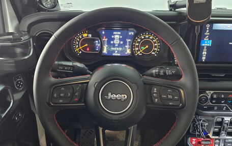 Jeep Wrangler, 2023 год, 7 140 000 рублей, 13 фотография