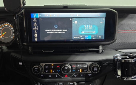 Jeep Wrangler, 2023 год, 7 140 000 рублей, 14 фотография