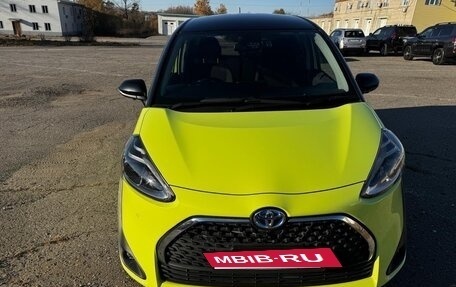Toyota Sienta II, 2019 год, 1 450 000 рублей, 7 фотография
