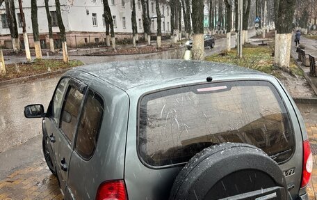 Chevrolet Niva I рестайлинг, 2012 год, 330 000 рублей, 5 фотография