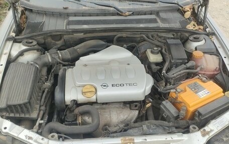 Opel Vectra B рестайлинг, 2001 год, 260 000 рублей, 9 фотография