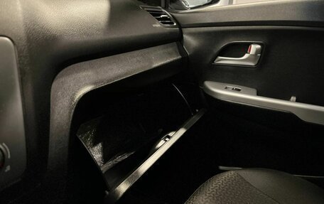 KIA Rio III рестайлинг, 2014 год, 865 000 рублей, 29 фотография