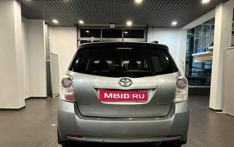 Toyota Verso I, 2010 год, 1 195 000 рублей, 4 фотография