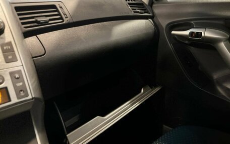 Toyota Verso I, 2010 год, 1 195 000 рублей, 27 фотография