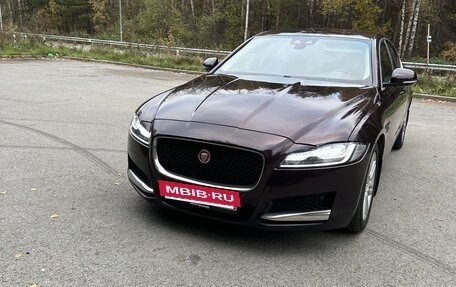 Jaguar XF II, 2016 год, 2 100 000 рублей, 7 фотография