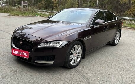 Jaguar XF II, 2016 год, 2 100 000 рублей, 4 фотография