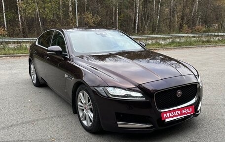 Jaguar XF II, 2016 год, 2 100 000 рублей, 11 фотография