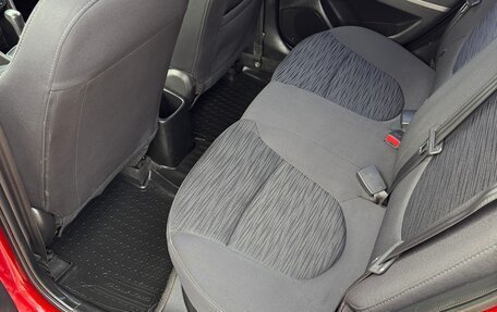 Hyundai Solaris II рестайлинг, 2014 год, 1 090 000 рублей, 10 фотография