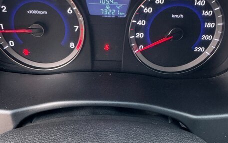 Hyundai Solaris II рестайлинг, 2014 год, 1 090 000 рублей, 12 фотография