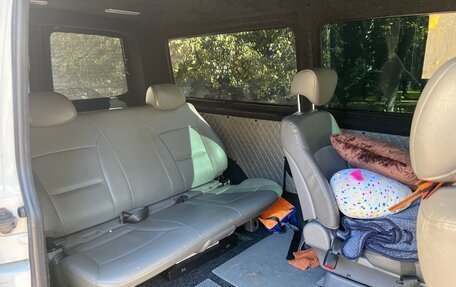 Volkswagen Transporter T5 рестайлинг, 2007 год, 1 200 000 рублей, 6 фотография