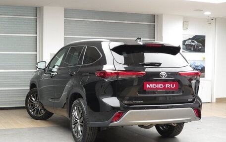 Toyota Highlander, 2025 год, 6 520 000 рублей, 4 фотография