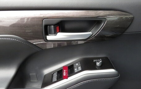 Toyota Highlander, 2025 год, 6 520 000 рублей, 9 фотография