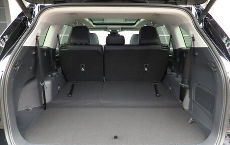 Toyota Highlander, 2025 год, 6 520 000 рублей, 34 фотография