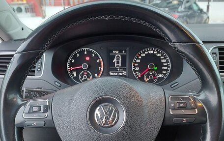 Volkswagen Jetta VI, 2014 год, 1 350 000 рублей, 12 фотография