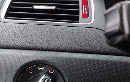 Volkswagen Jetta VI, 2014 год, 1 350 000 рублей, 14 фотография