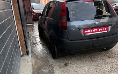 Ford Fiesta, 2005 год, 333 000 рублей, 5 фотография