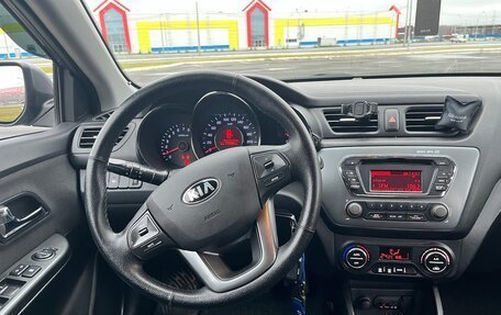 KIA Rio III рестайлинг, 2013 год, 830 000 рублей, 6 фотография