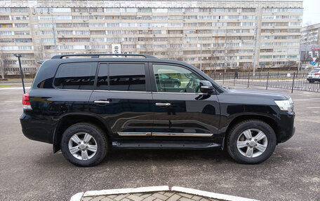Toyota Land Cruiser 200, 2016 год, 5 650 000 рублей, 5 фотография