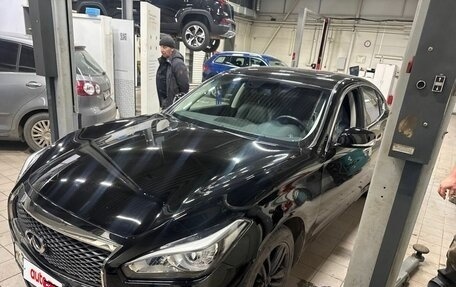 Infiniti Q70 I, 2016 год, 2 500 000 рублей, 2 фотография