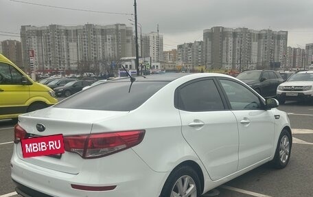 KIA Rio III рестайлинг, 2016 год, 1 020 000 рублей, 4 фотография